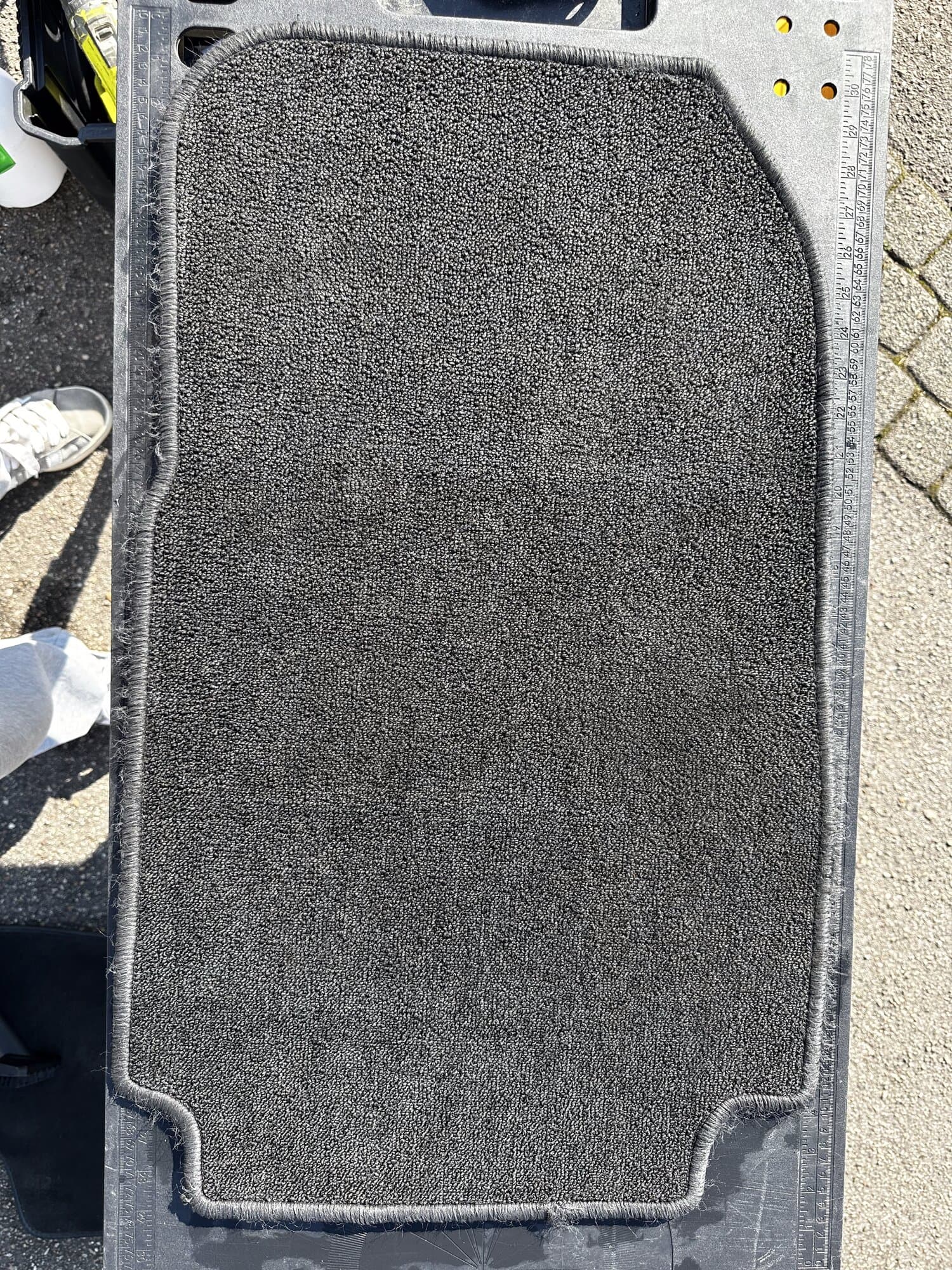 Tapis de sol — dépoussiérage — après intervention